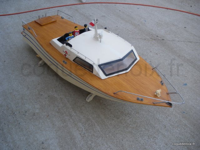 Bateau rc grand modèle vintage 1/4 - Modélisme